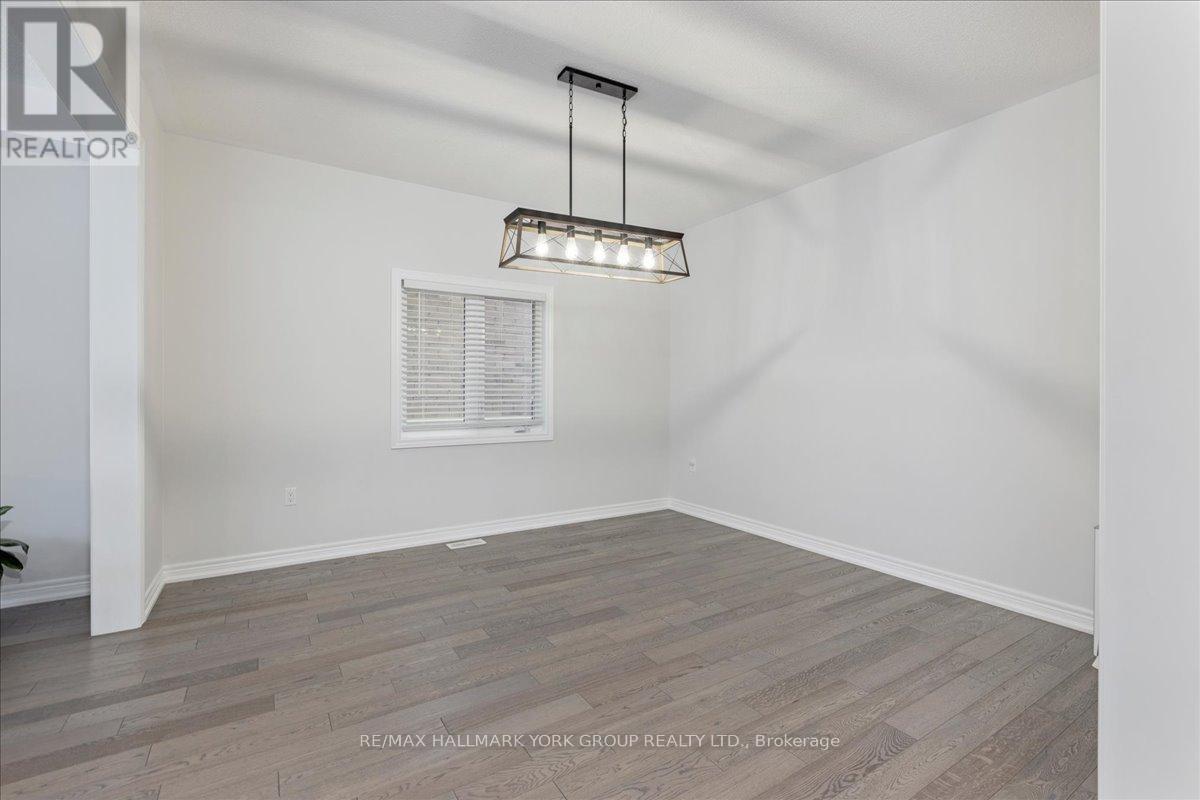 39 Prosser Crescent, Georgina, Ontario  L0E 1R0 - Photo 20 - N12969862