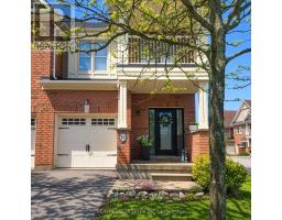 19 BEARINGS AVENUE, Whitchurch-Stouffville, Ontario
