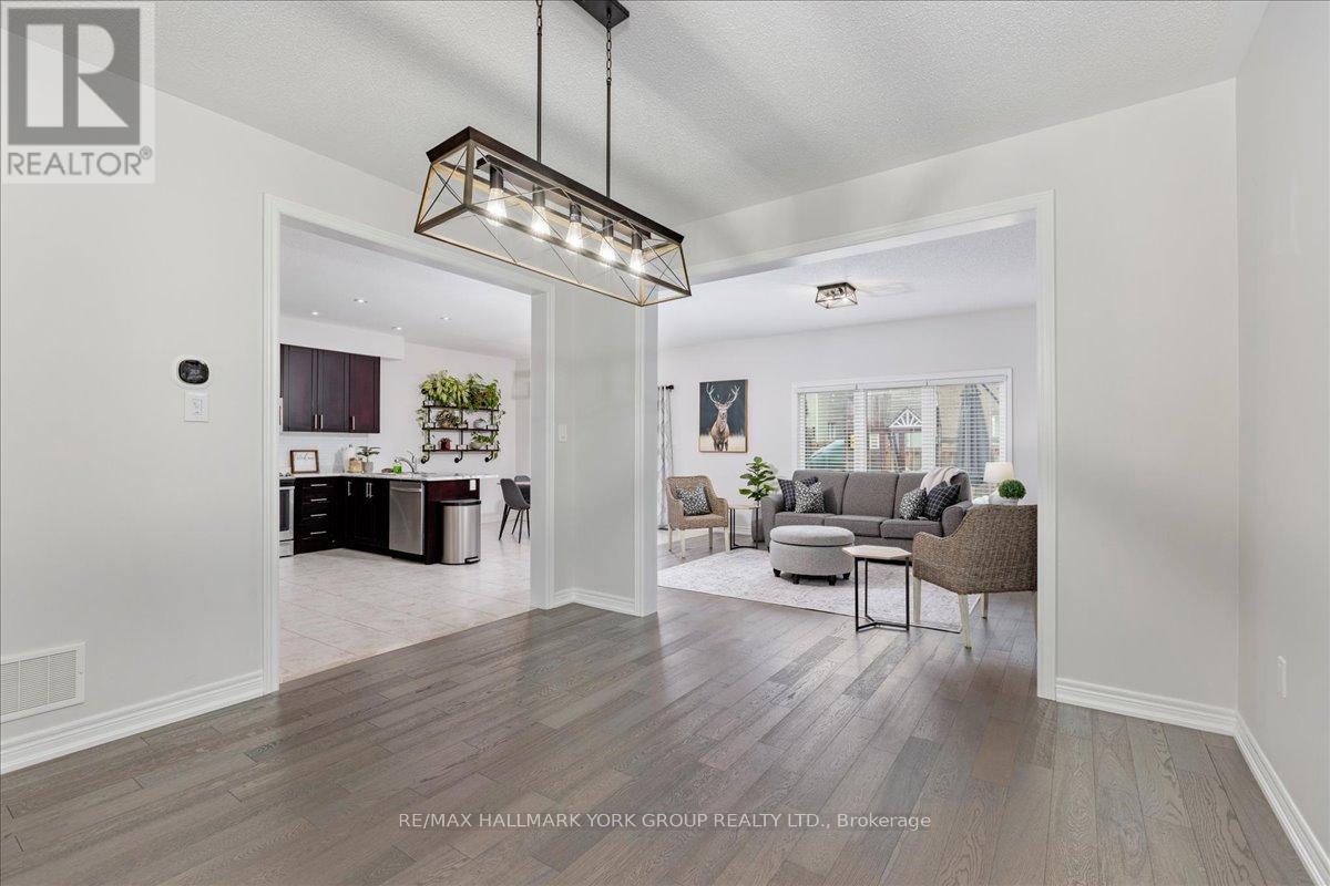 39 Prosser Crescent, Georgina, Ontario  L0E 1R0 - Photo 22 - N12969862