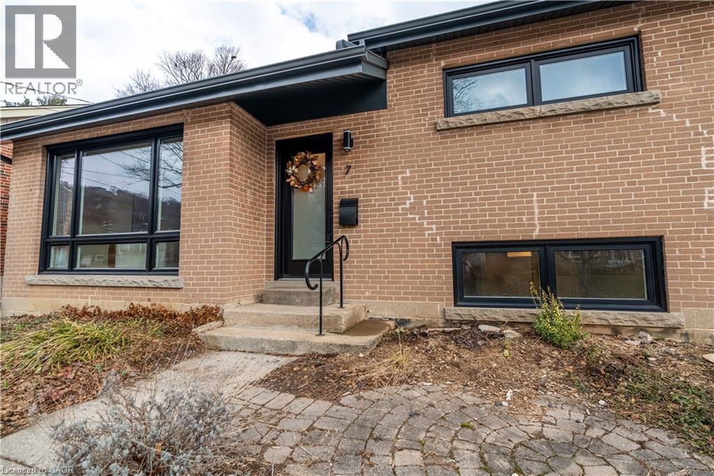 7 Glenmorris Drive, Hamilton, Ontario  L9H 1S5 - Photo 3 - 40821374