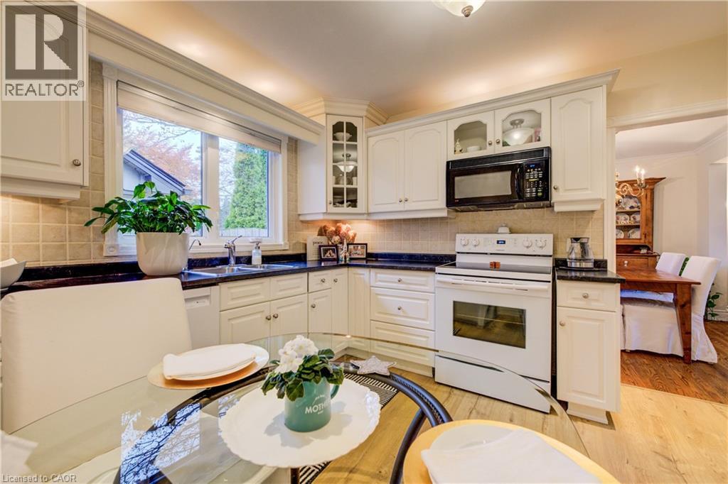 50 Edgewood Avenue, Hamilton, Ontario  L8T 1K1 - Photo 15 - 40821058