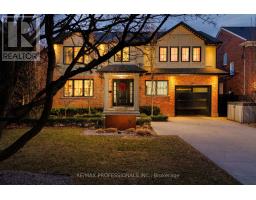 9 BERNICE AVENUE, Toronto, Ontario