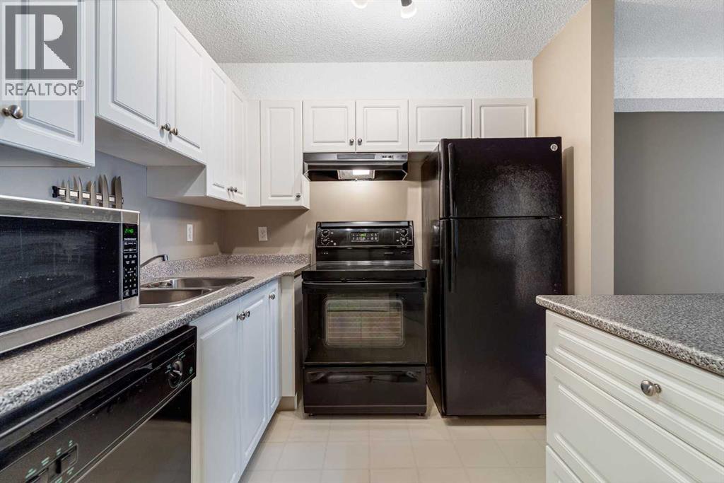 107, 4000 Citadel Meadow Point Nw, Calgary, Alberta  T3G 5N5 - Photo 11 - A2274306
