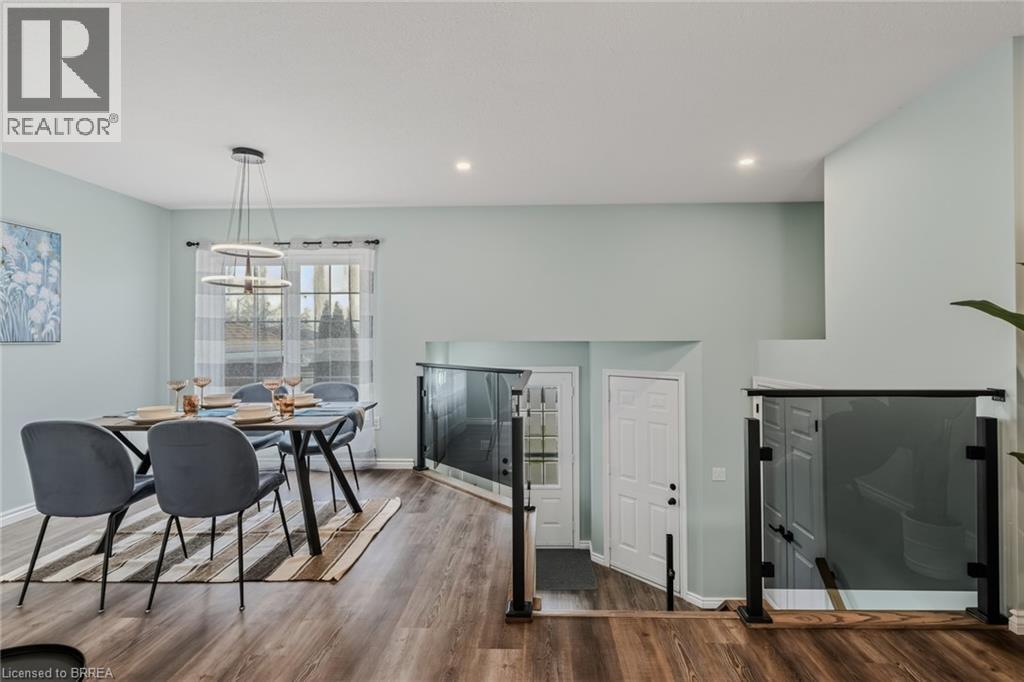 4 Dowden Avenue, Brantford, Ontario  N3T 6N5 - Photo 7 - 40821173