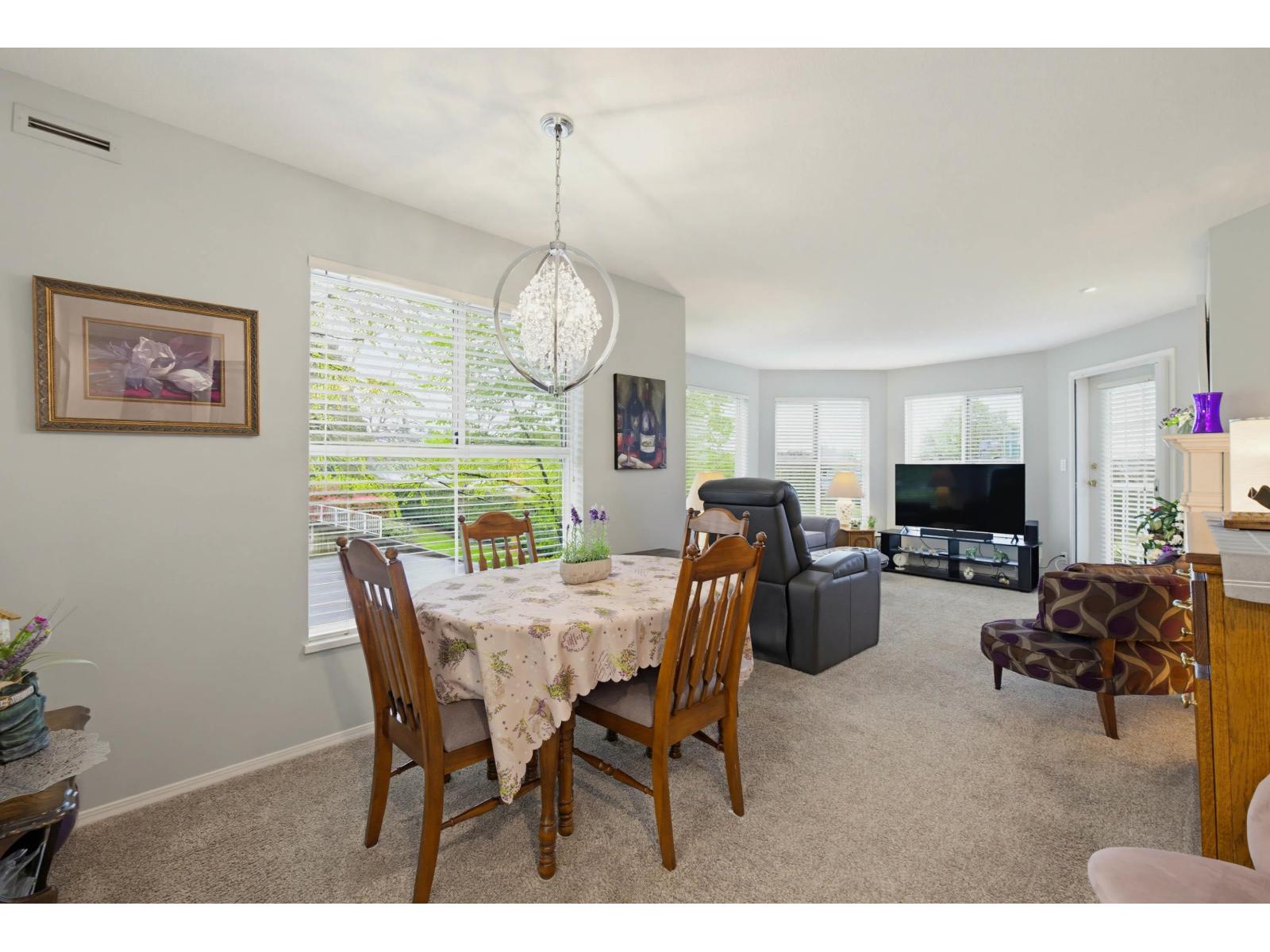 206 15150 108 Avenue, Surrey, British Columbia  V3R 0V1 - Photo 7 - R3111473