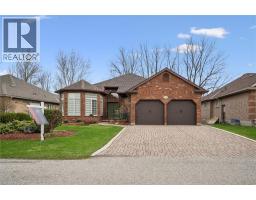 152 GOLF LINKS Drive, Baden, Ontario