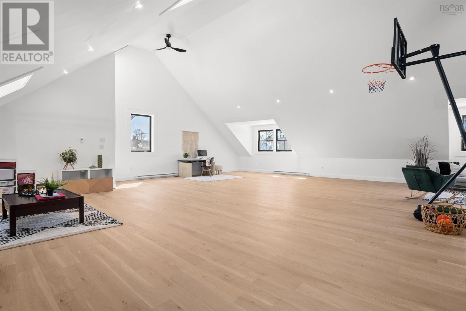 785 Young Avenue, Halifax, Nova Scotia  B3H 2V8 - Photo 39 - 202607309