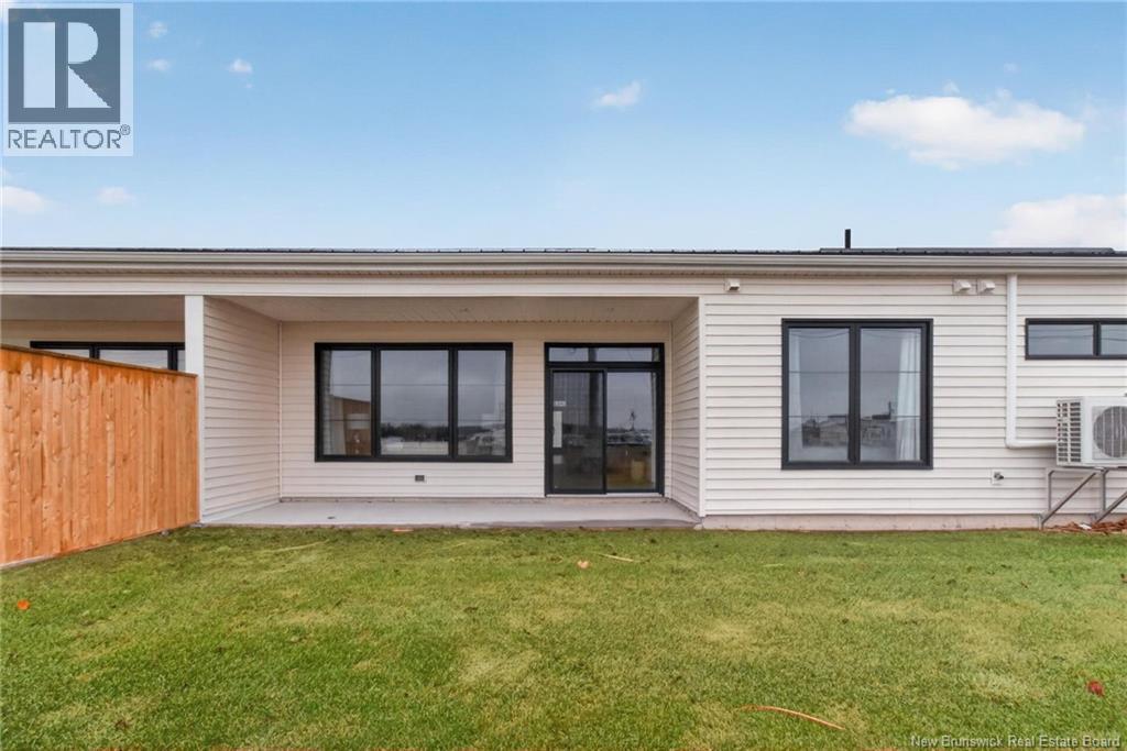 724 Route 133 Unit# 114, Pointe-Du-Chêne, New Brunswick  E4P 5A3 - Photo 2 - NB137344