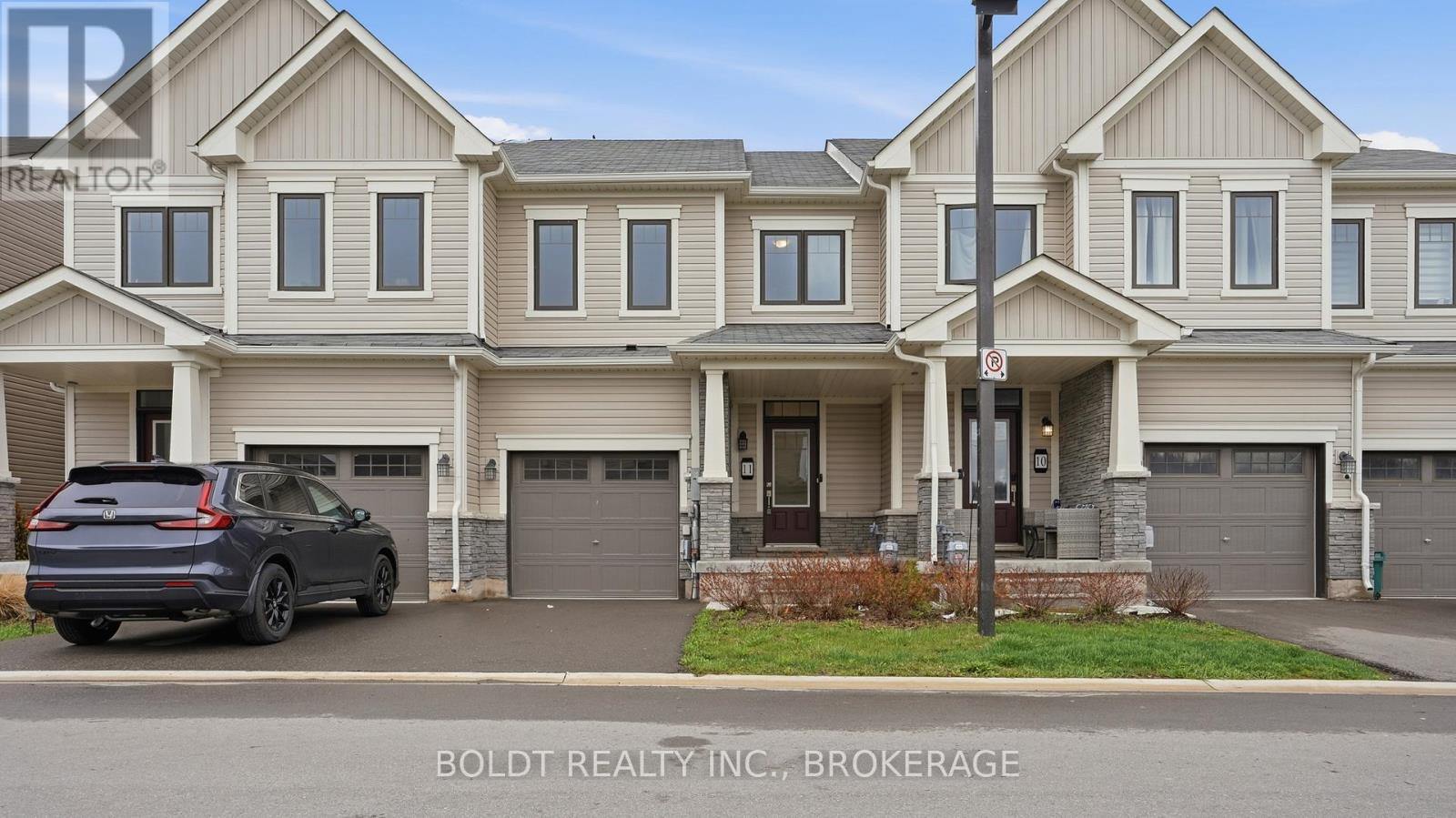 11 - 7789 Kalar Road, Niagara Falls, Ontario  L2H 3T8 - Photo 2 - X13005874