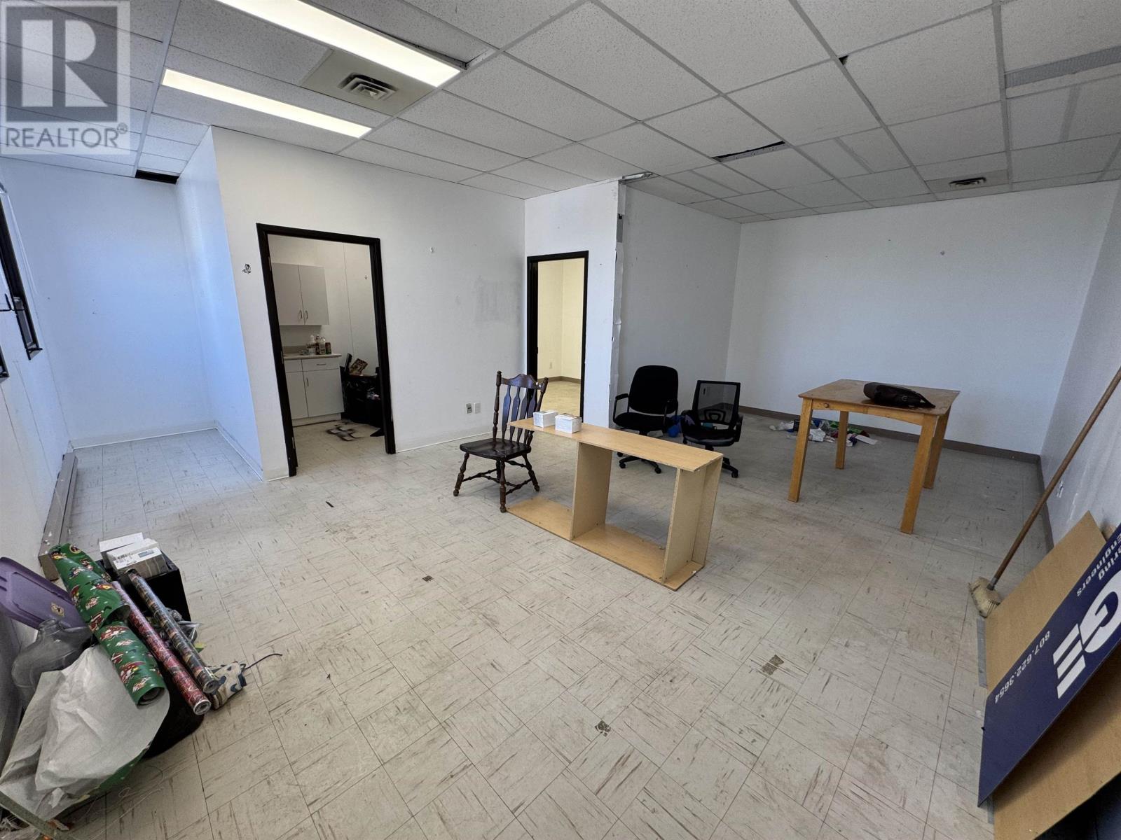 1111 Victoria St. E., Thunder Bay, Ontario  P7C 1B7 - Photo 3 - TB2600715