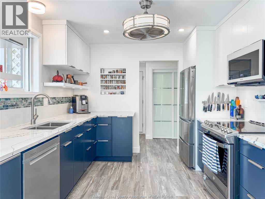 276 Fairway Crescent, Tecumseh, Ontario  N8N 2Z2 - Photo 12 - 26008234