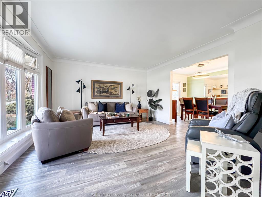 276 Fairway Crescent, Tecumseh, Ontario  N8N 2Z2 - Photo 4 - 26008234