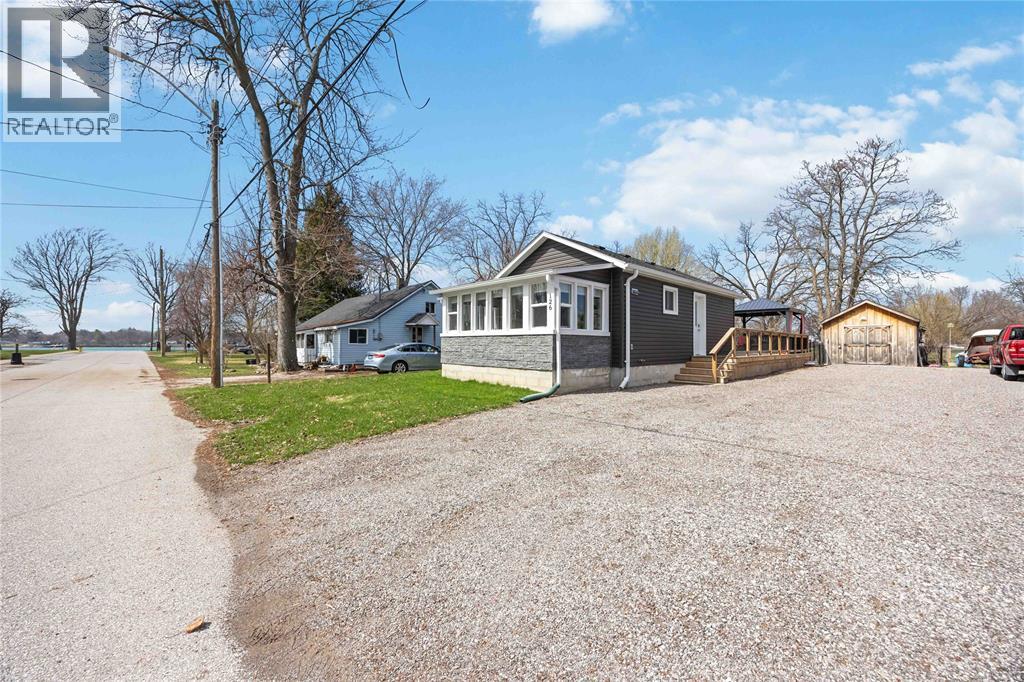 126 Church Street, St Clair, Ontario  N0N 1G0 - Photo 2 - 26008146
