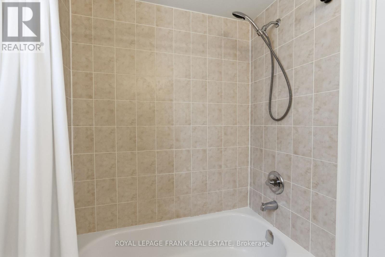 68 Forrester Drive, Clarington, Ontario  L1C 0K1 - Photo 32 - E13005658