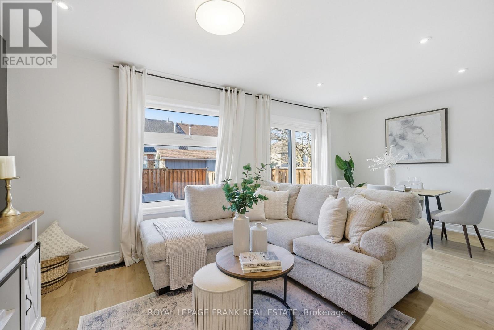 101 Trewin Lane, Clarington, Ontario  L1C 4X3 - Photo 6 - E13006094