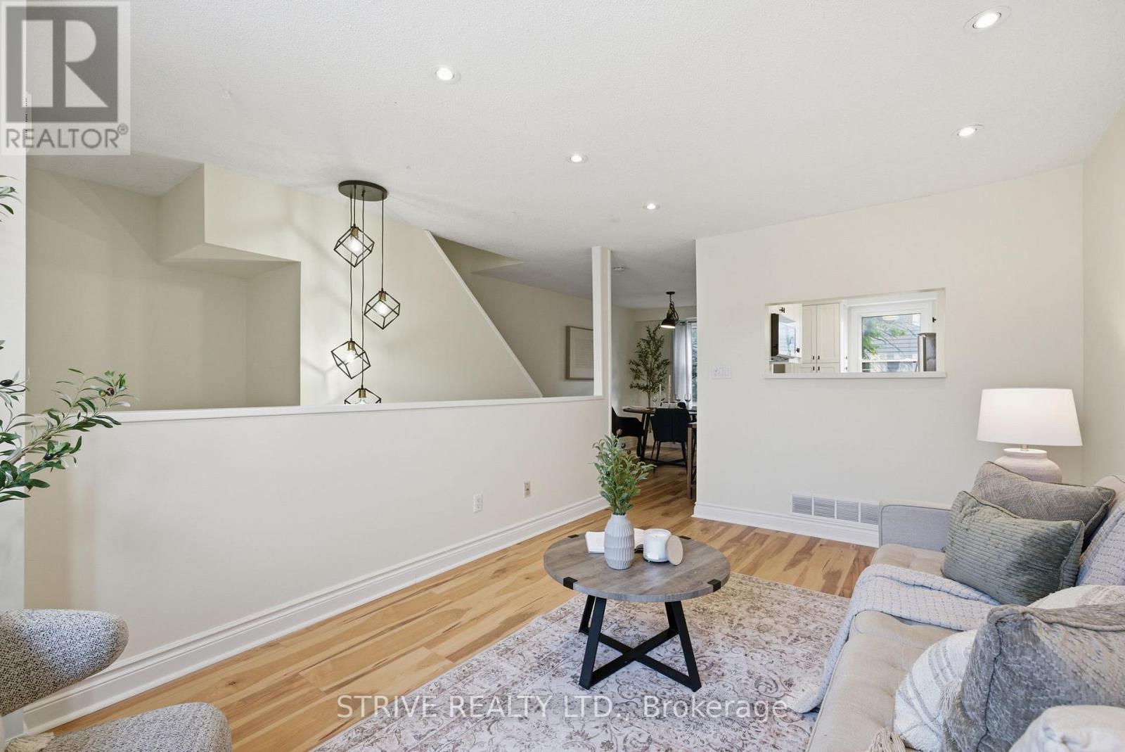 1718 John Street, Markham, Ontario L3T 1Y9 - Photo 5 - N13006076