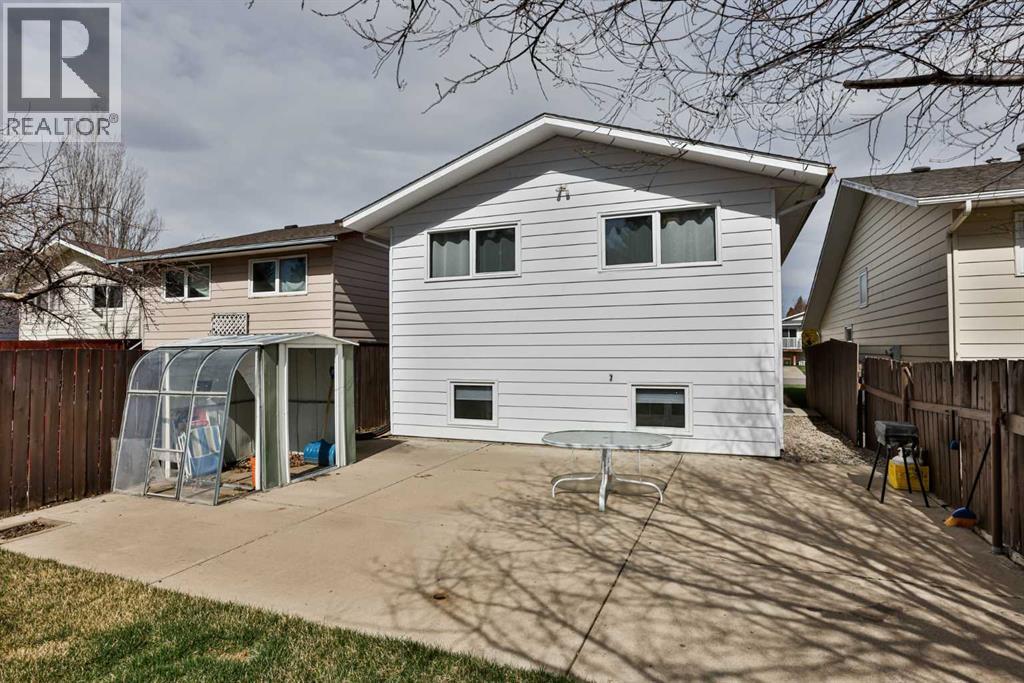 113 Cayuga Crescent W, Lethbridge, Alberta  T1H 6K5 - Photo 20 - A2302017