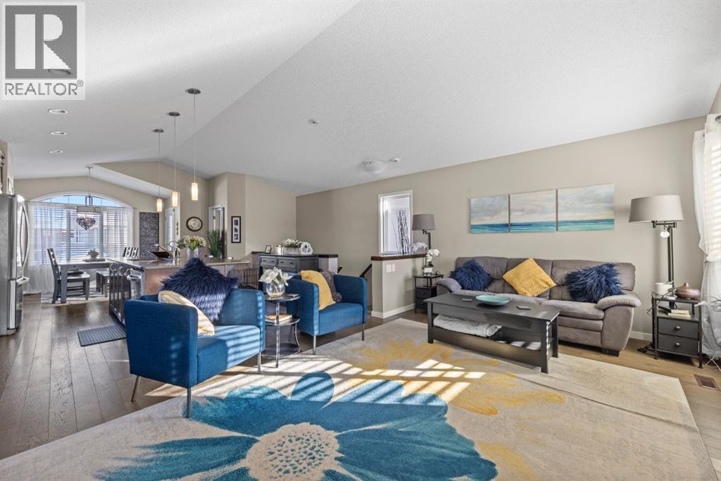 47 Cranford Crescent Se, Calgary, Alberta  T3M 0W9 - Photo 7 - A2292652