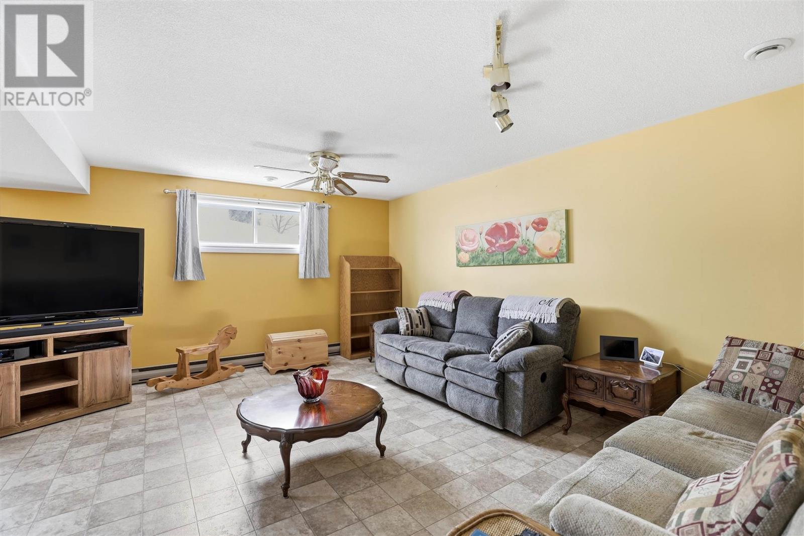 106 Johnson Ave, Sault Ste. Marie, Ontario  P6C 2V5 - Photo 25 - SM260576