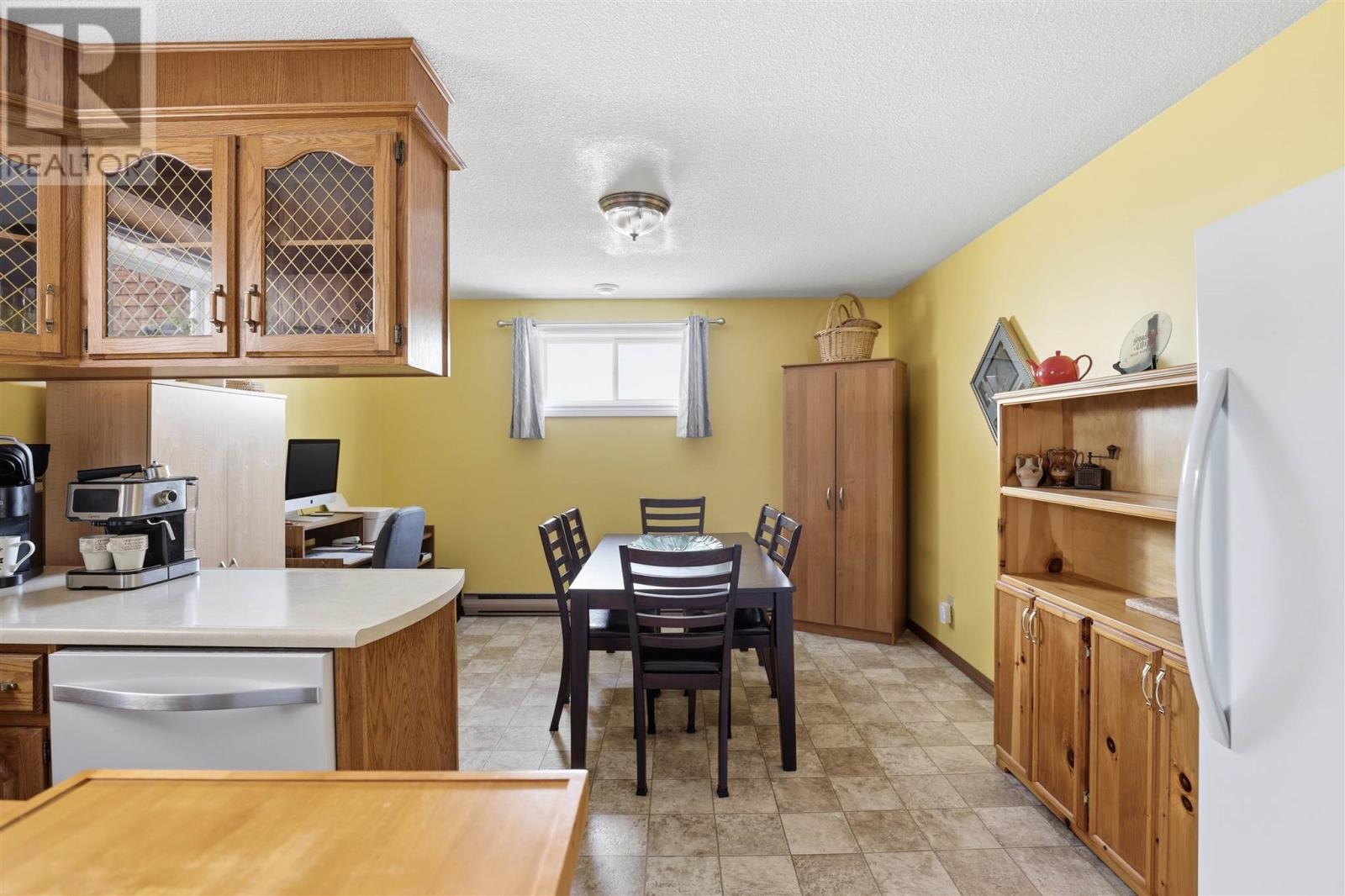 106 Johnson Ave, Sault Ste. Marie, Ontario  P6C 2V5 - Photo 27 - SM260576