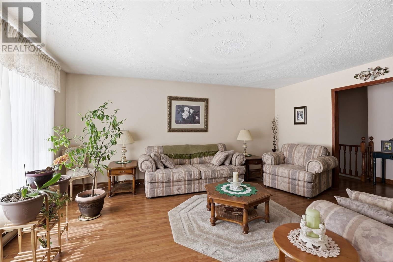 106 Johnson Ave, Sault Ste. Marie, Ontario  P6C 2V5 - Photo 5 - SM260576