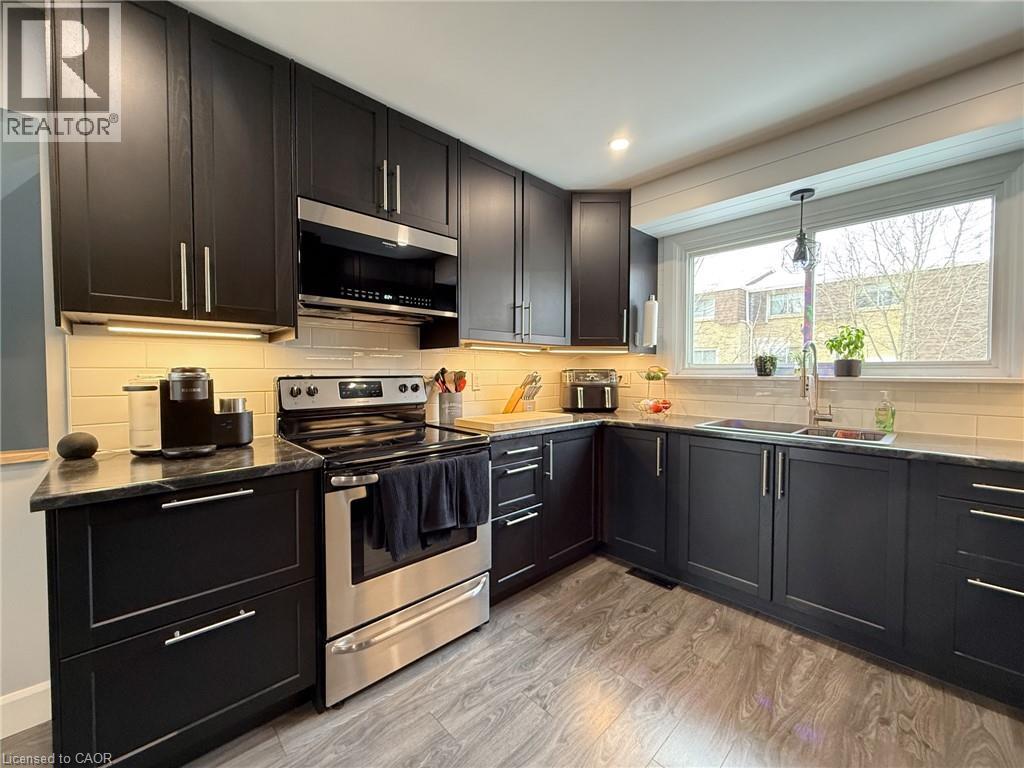 17 Melanie Crescent Unit# 17, Waterdown, Ontario  L0R 2H0 - Photo 13 - 40821130