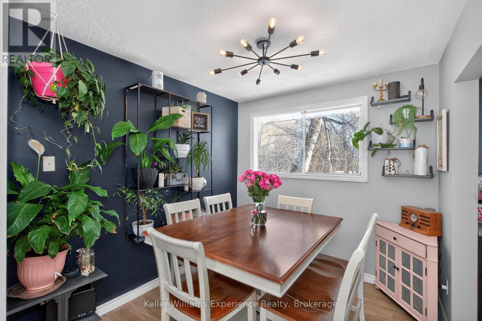 229 Mountain Avenue, Tay, Ontario  L0K 2C0 - Photo 13 - S13005770