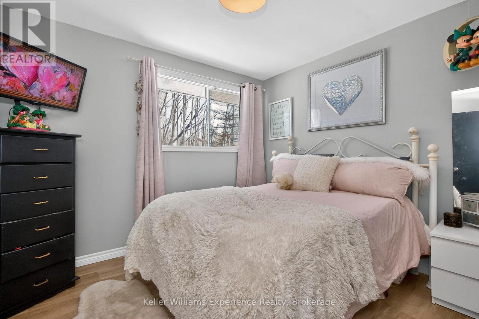 229 Mountain Avenue, Tay, Ontario  L0K 2C0 - Photo 21 - S13005770