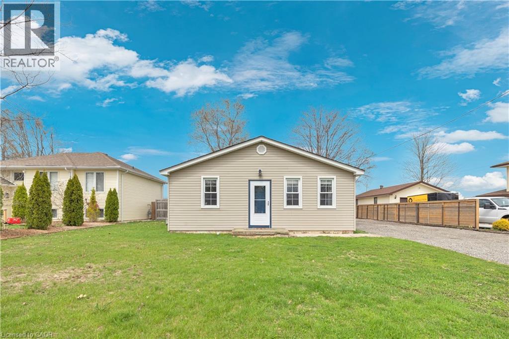 1030 Oak Avenue, Kingsville, Ontario  N9Y 3T6 - Photo 2 - 40818851