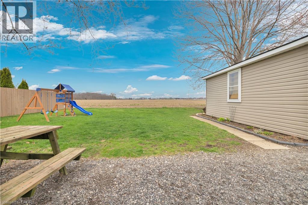 1030 Oak Avenue, Kingsville, Ontario  N9Y 3T6 - Photo 28 - 40818851