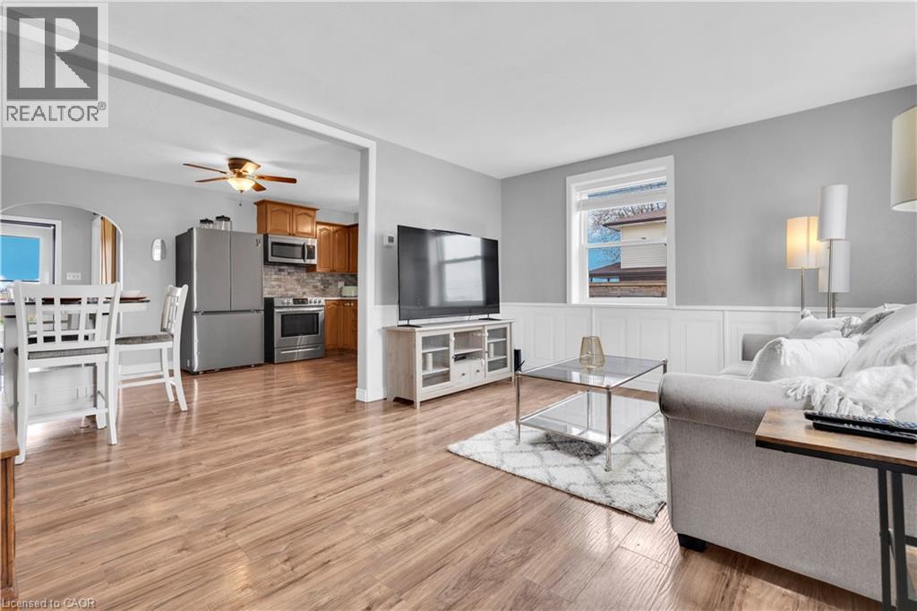 1030 Oak Avenue, Kingsville, Ontario  N9Y 3T6 - Photo 5 - 40818851