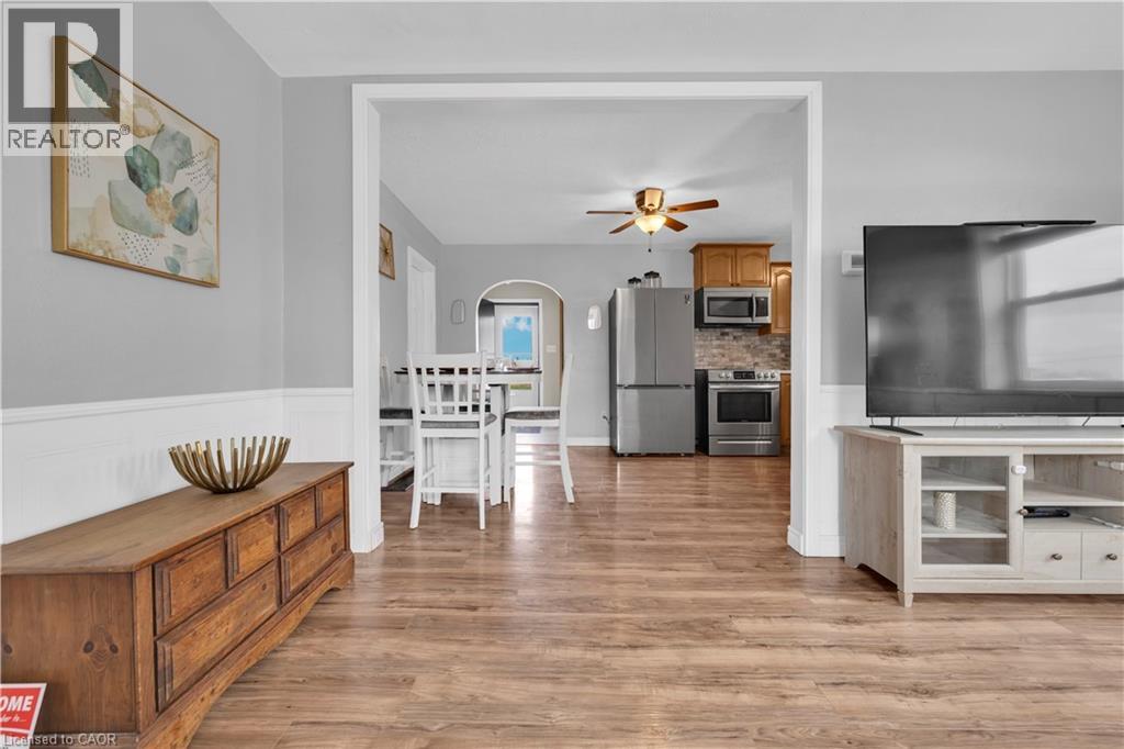 1030 Oak Avenue, Kingsville, Ontario  N9Y 3T6 - Photo 6 - 40818851
