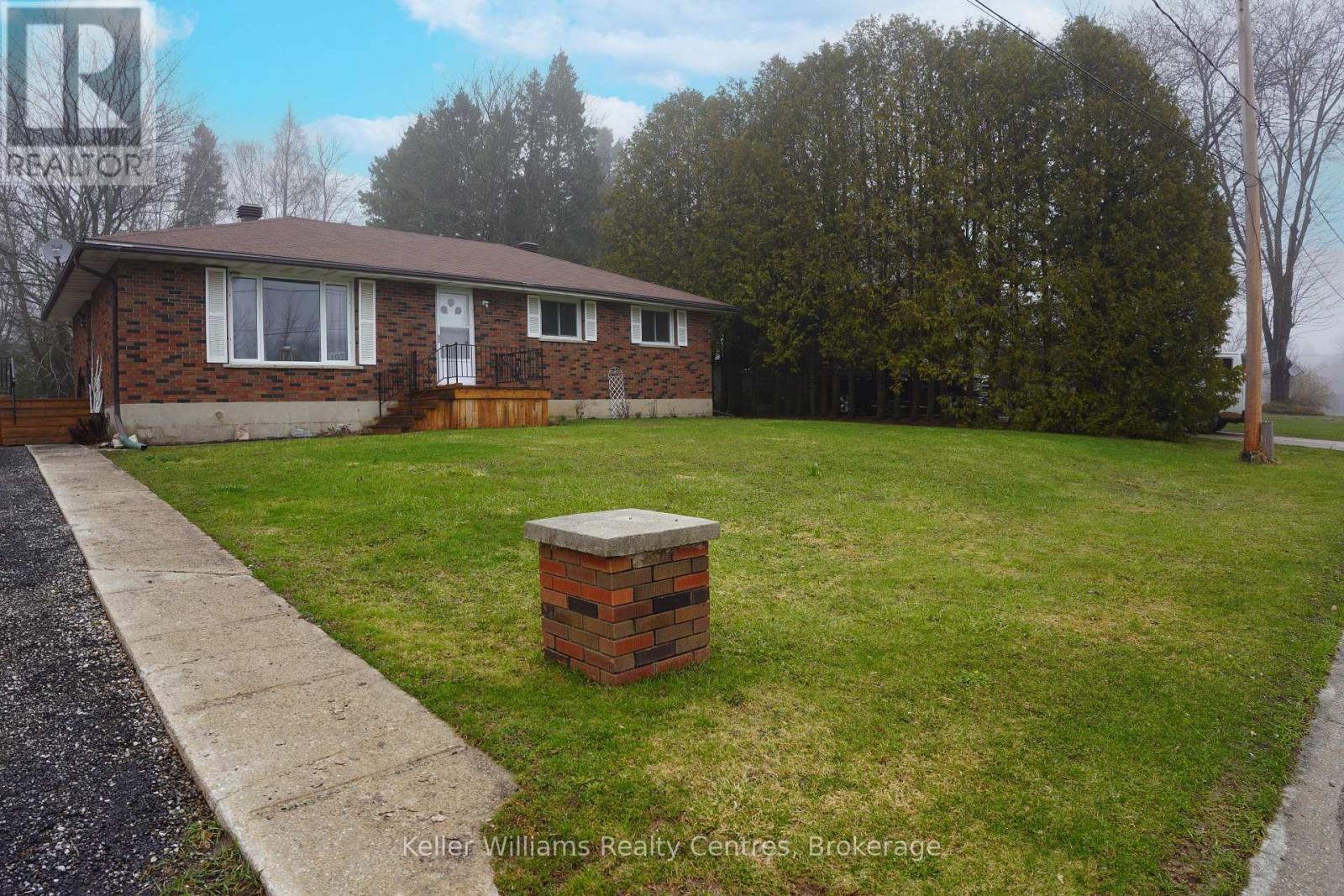 192 George Street, South Bruce Peninsula, Ontario  N0H 2T0 - Photo 1 - X13005664