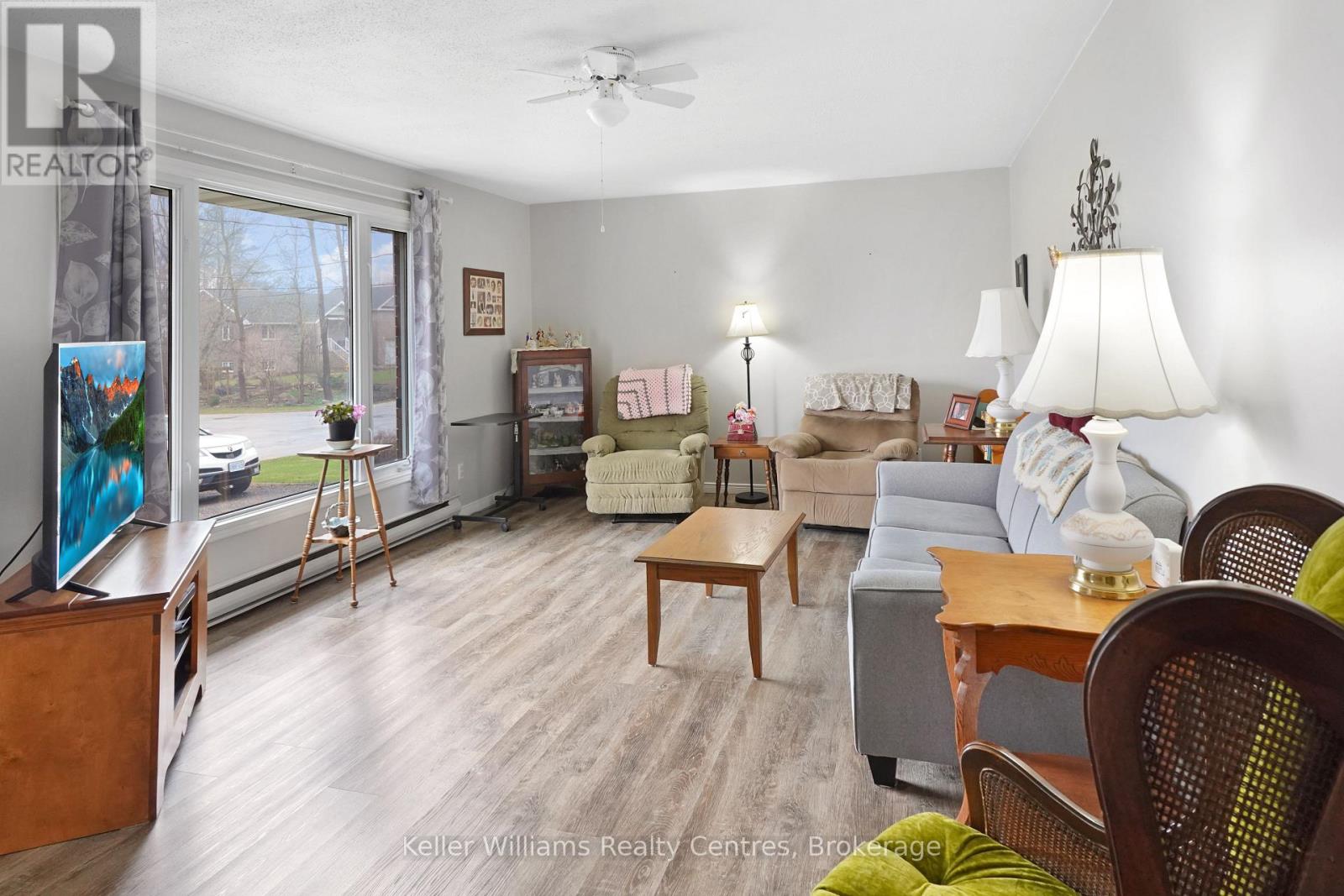 192 George Street, South Bruce Peninsula, Ontario  N0H 2T0 - Photo 14 - X13005664