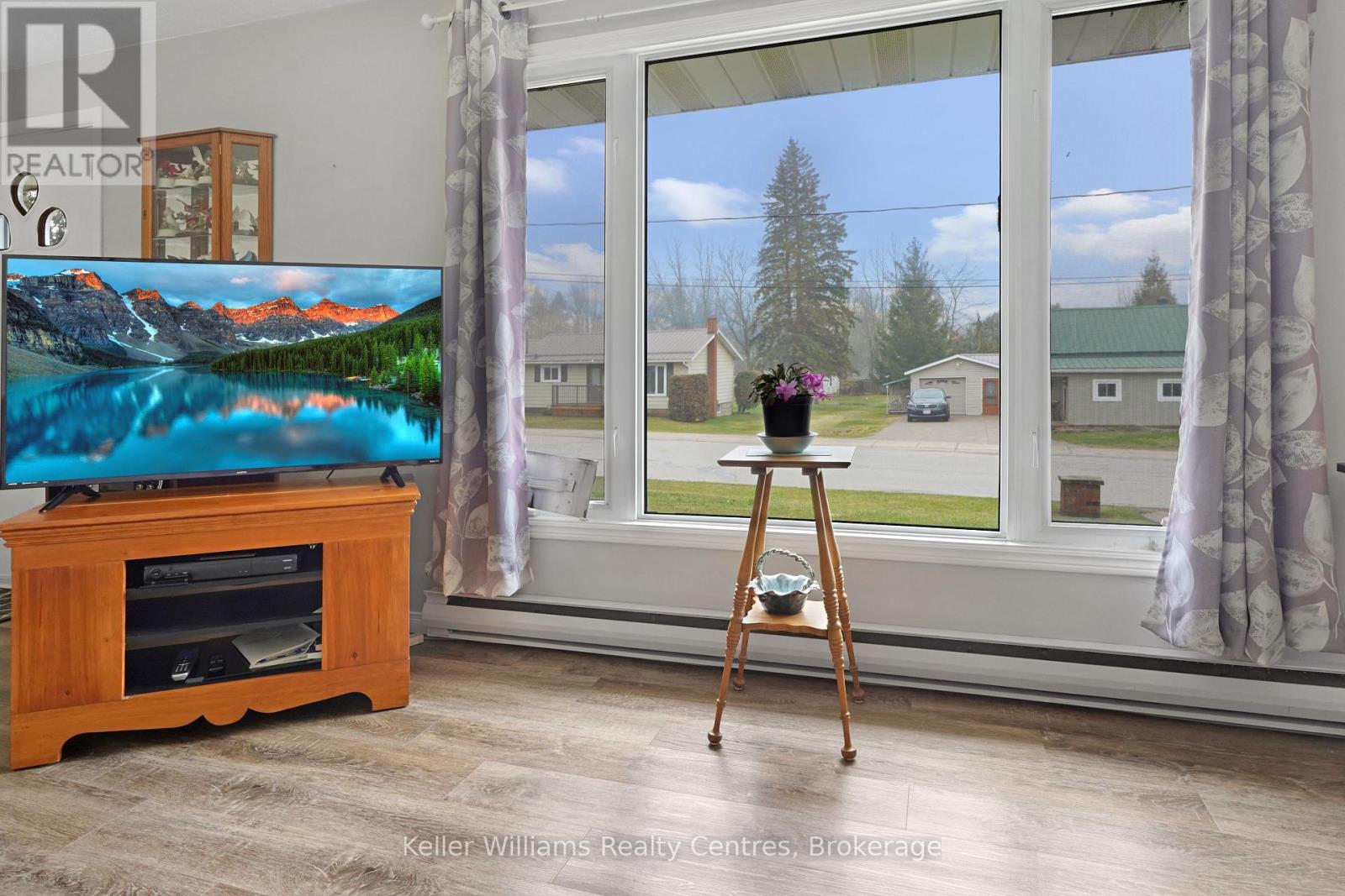 192 George Street, South Bruce Peninsula, Ontario  N0H 2T0 - Photo 16 - X13005664