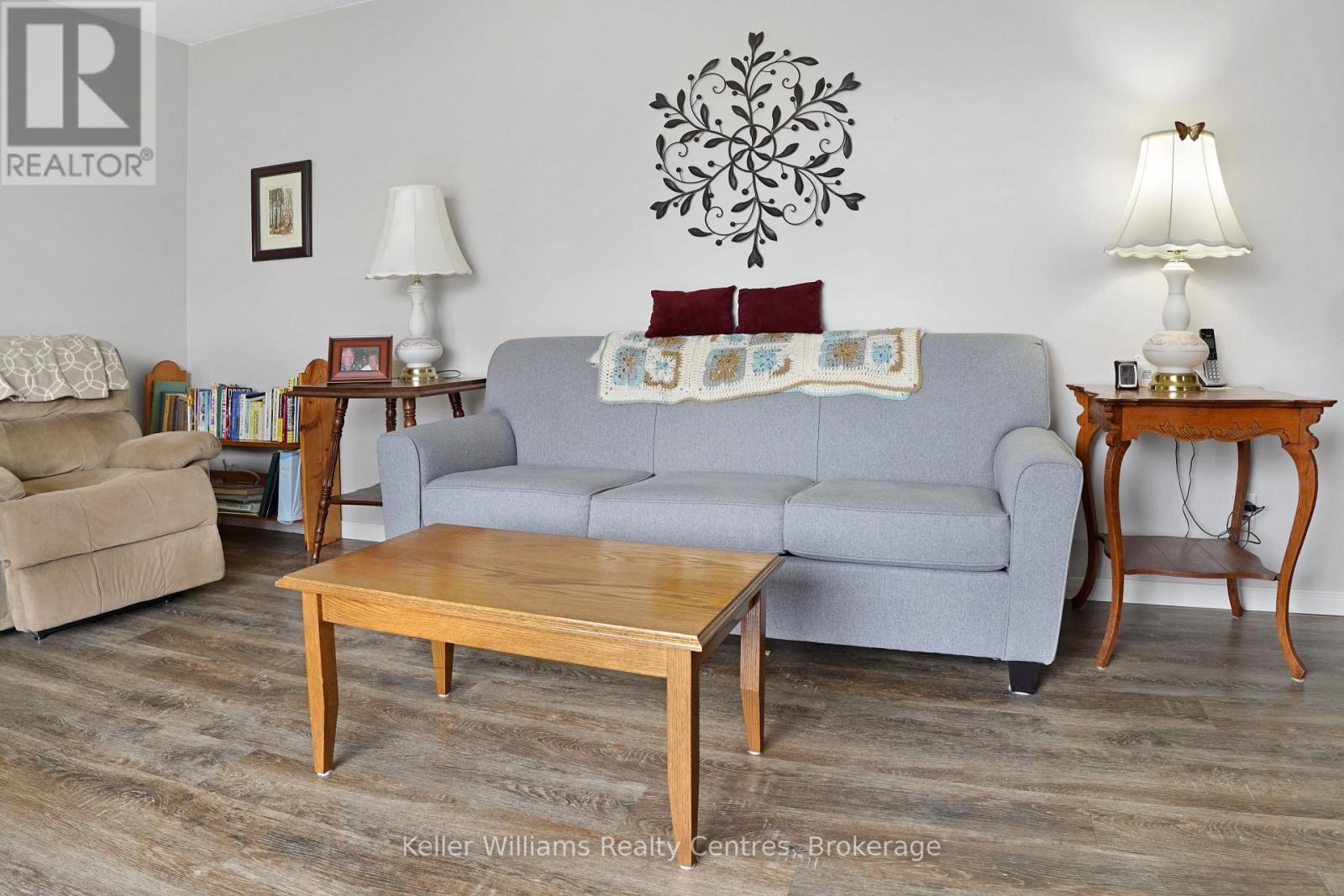 192 George Street, South Bruce Peninsula, Ontario  N0H 2T0 - Photo 17 - X13005664