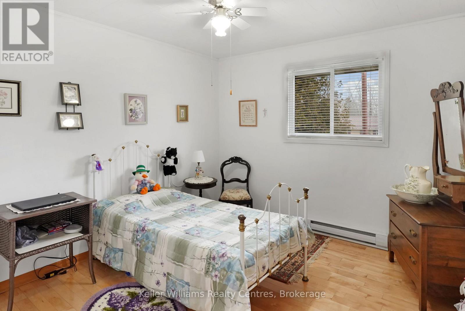 192 George Street, South Bruce Peninsula, Ontario  N0H 2T0 - Photo 26 - X13005664