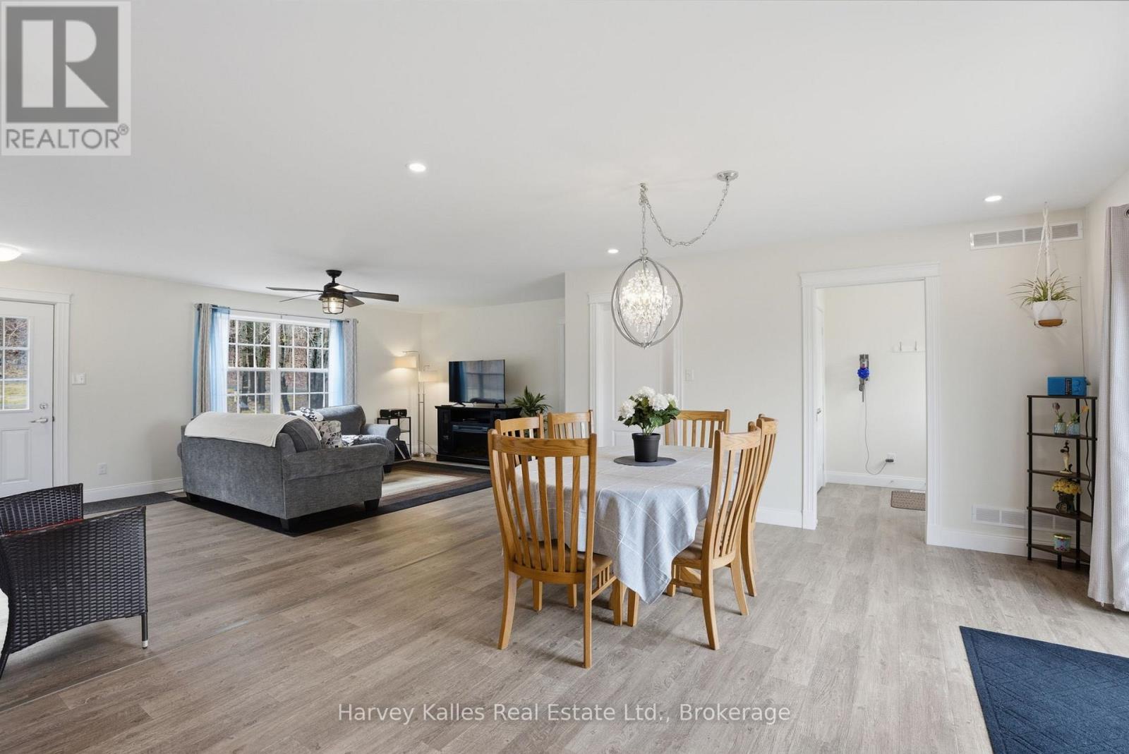 1120 Shea Road, Muskoka Lakes, Ontario  P0B 1M0 - Photo 18 - X13005724