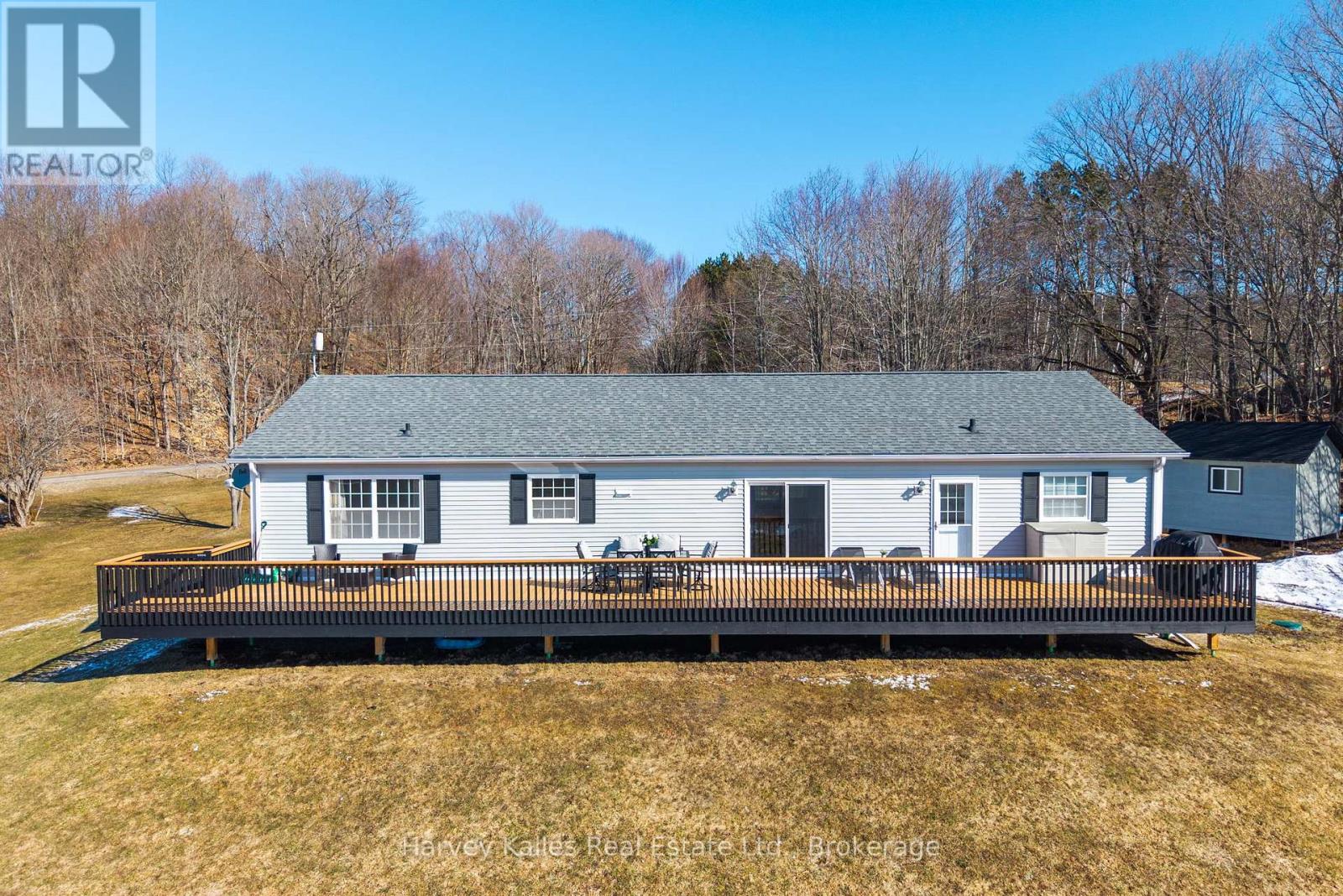 1120 Shea Road, Muskoka Lakes, Ontario  P0B 1M0 - Photo 2 - X13005724