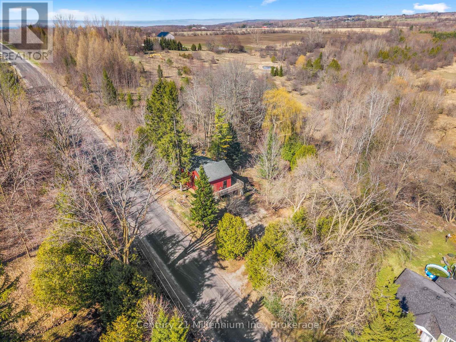 415877 Tenth Line, Blue Mountains, Ontario  N0H 1J0 - Photo 2 - X13005808