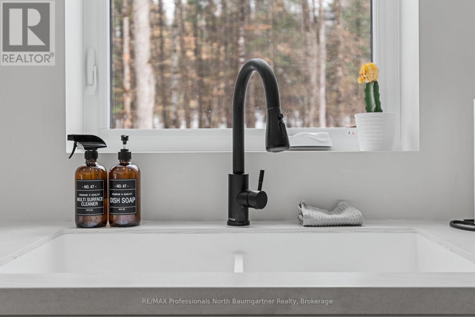 1366 Basshaunt Lake Road, Dysart Et Al, Ontario  K0M 1M0 - Photo 14 - X13005862