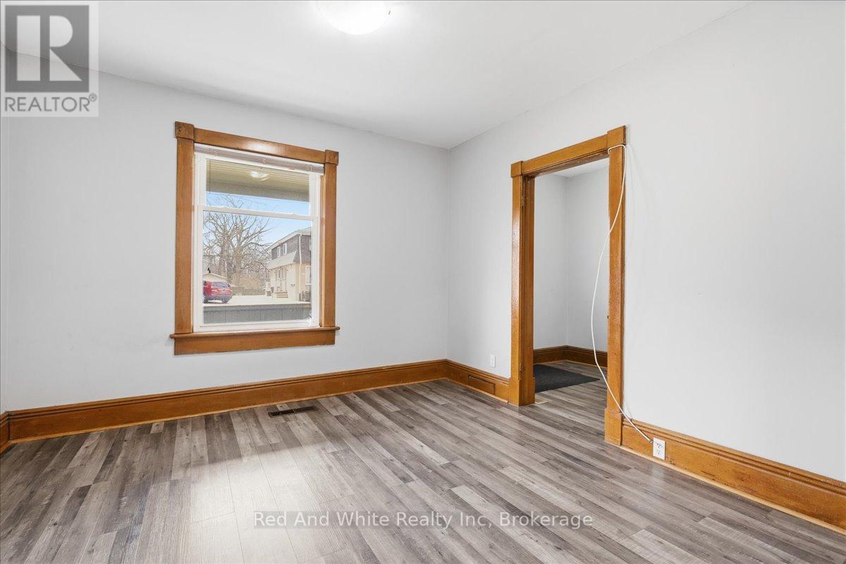 12 Todd Street, Cambridge, Ontario N1R 1G5 - Photo 6 - X13005920