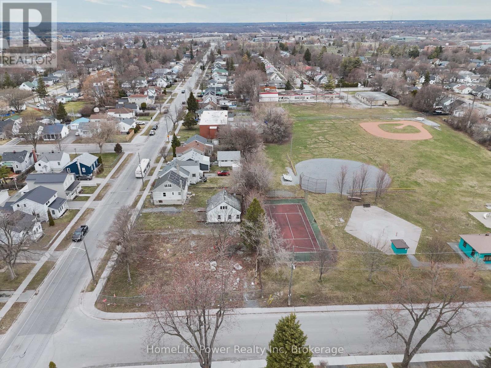 121-127 Kingscourt Avenue, Kingston, Ontario  K7K 4P4 - Photo 8 - X13006086