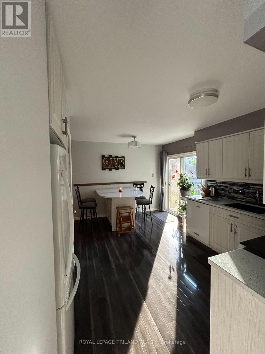 A - 55 Sunrise Court, London East, Ontario  N5V 4V5 - Photo 5 - X13005774