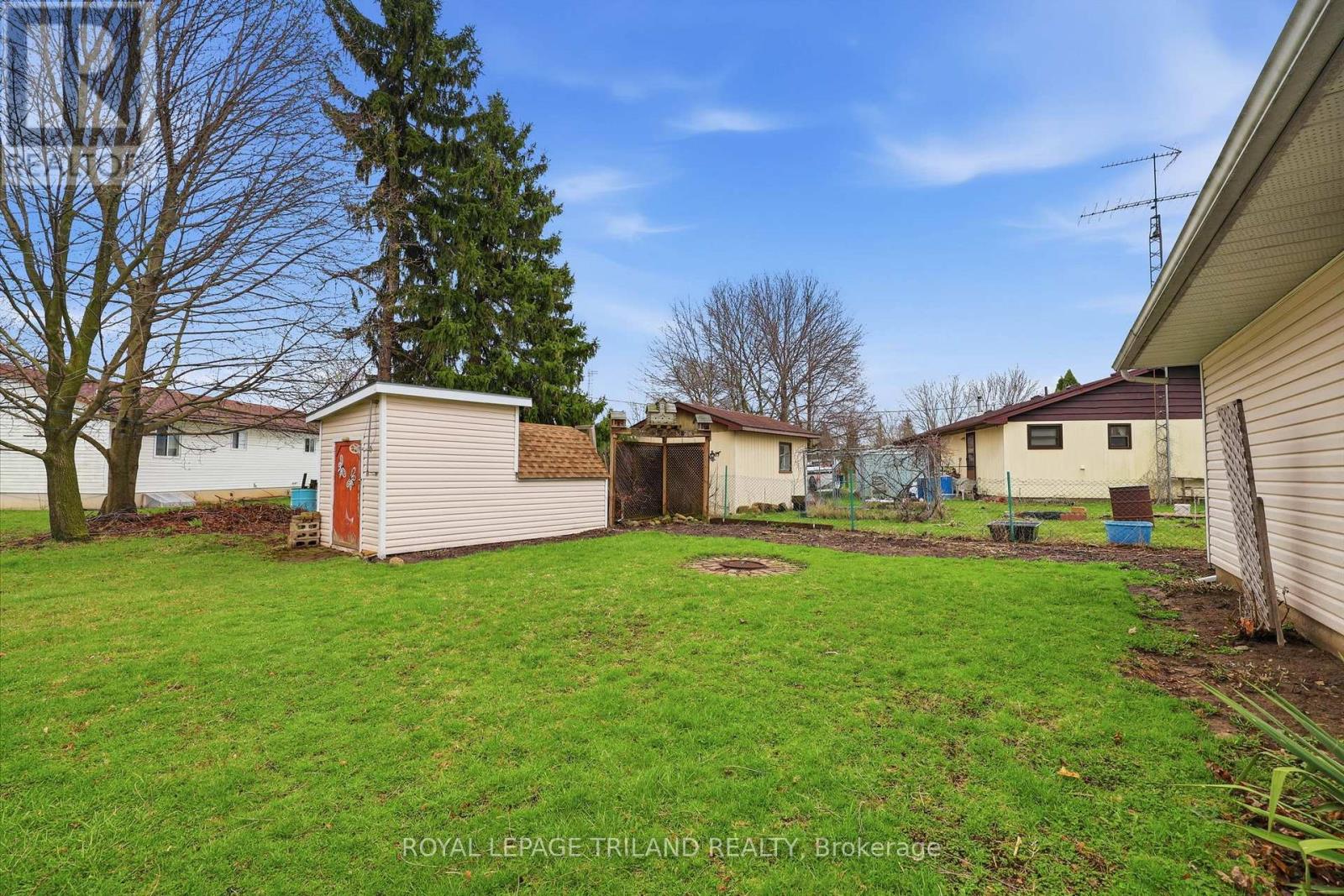 75 Sherrard Street, Lambton Shores, Ontario  N0M 2N0 - Photo 28 - X13005936