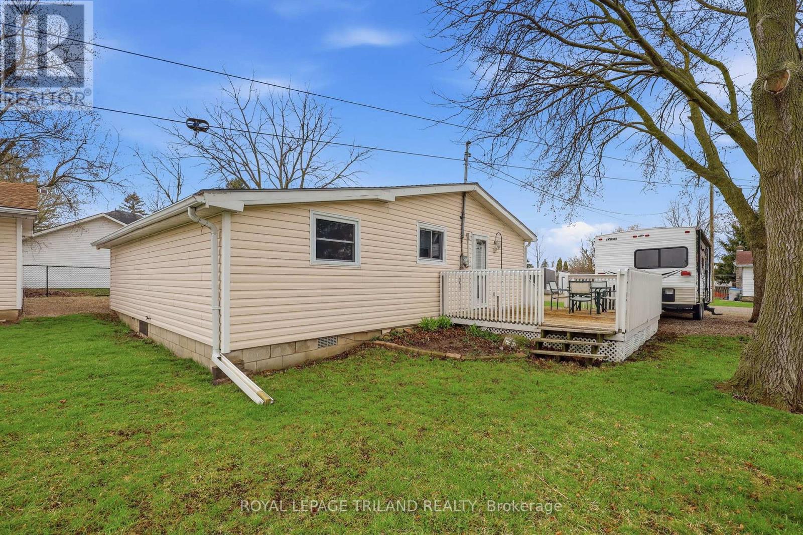 75 Sherrard Street, Lambton Shores, Ontario  N0M 2N0 - Photo 31 - X13005936