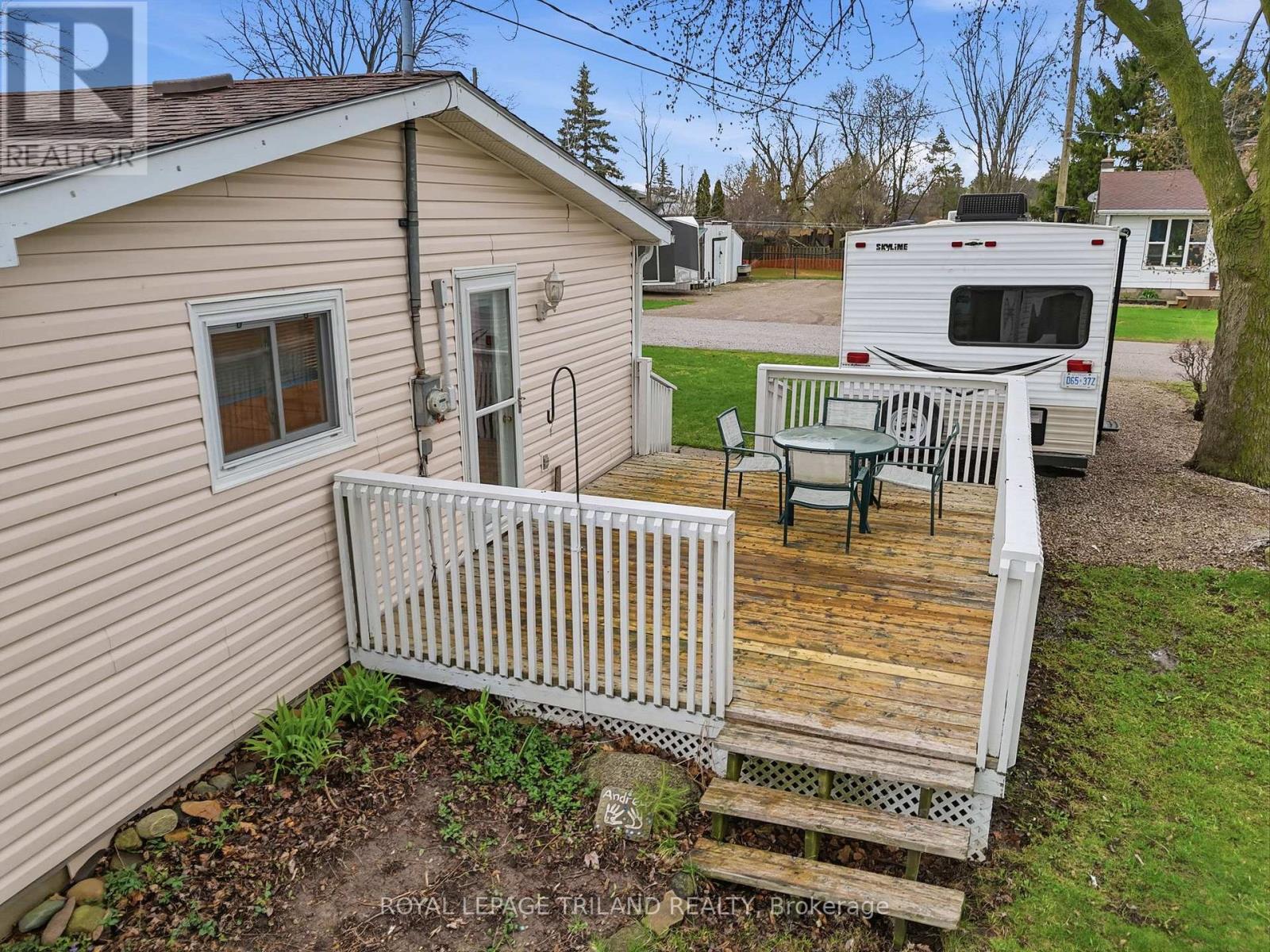 75 Sherrard Street, Lambton Shores, Ontario  N0M 2N0 - Photo 34 - X13005936