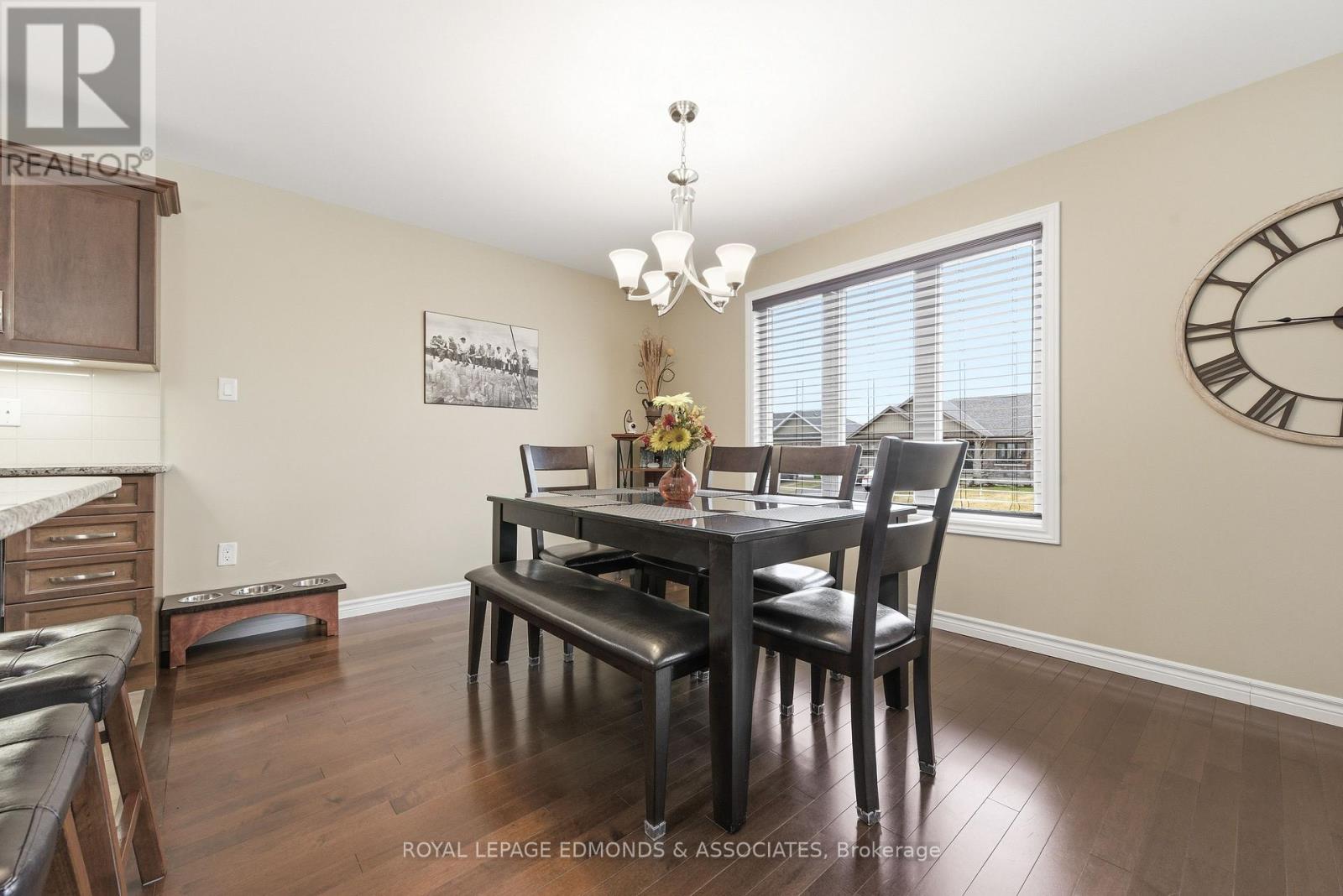 5 Nile Street, Petawawa, Ontario  K8H 2W8 - Photo 13 - X13005946