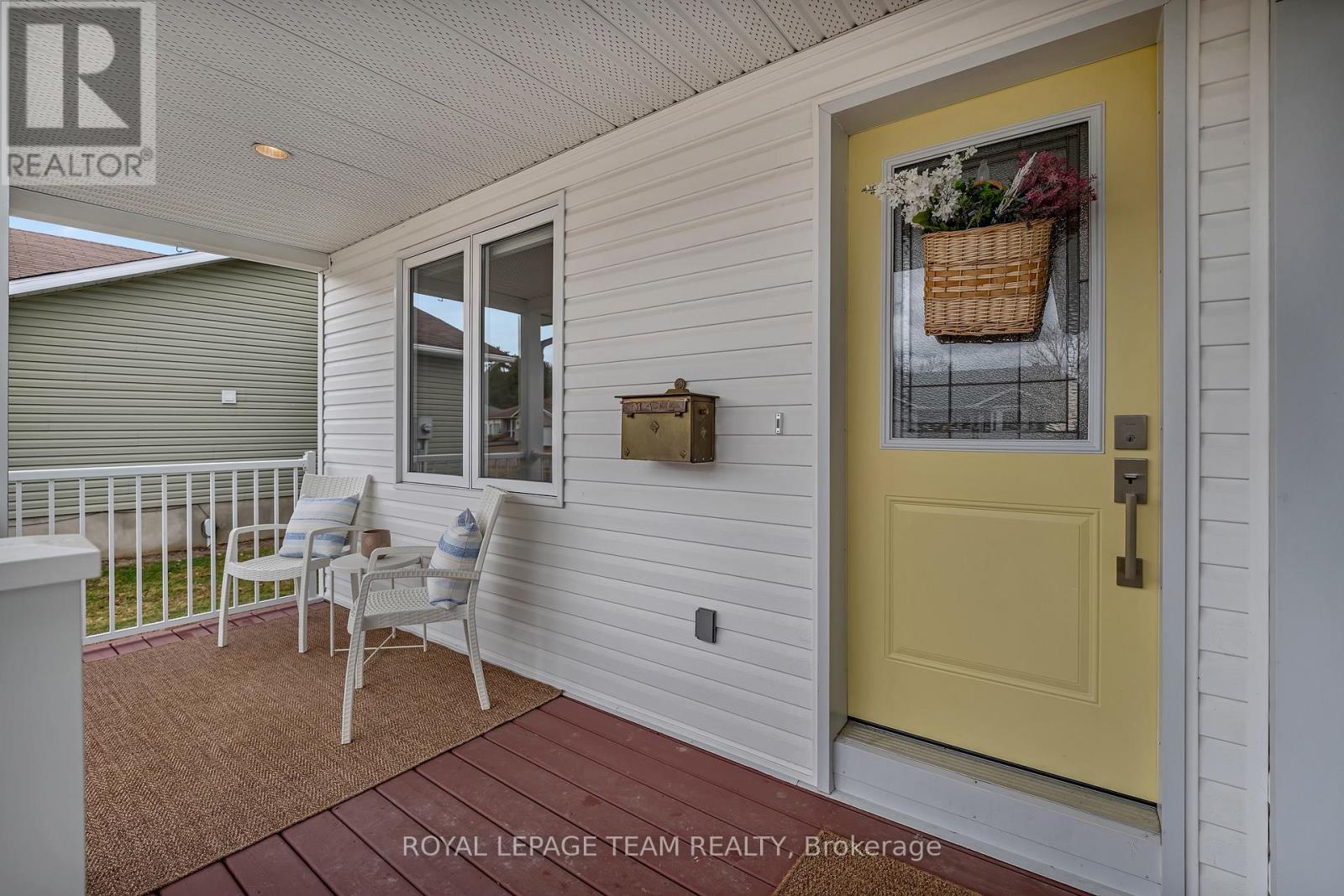 54 Haramis Drive, Renfrew, Ontario  K7V 4M8 - Photo 3 - X13005742