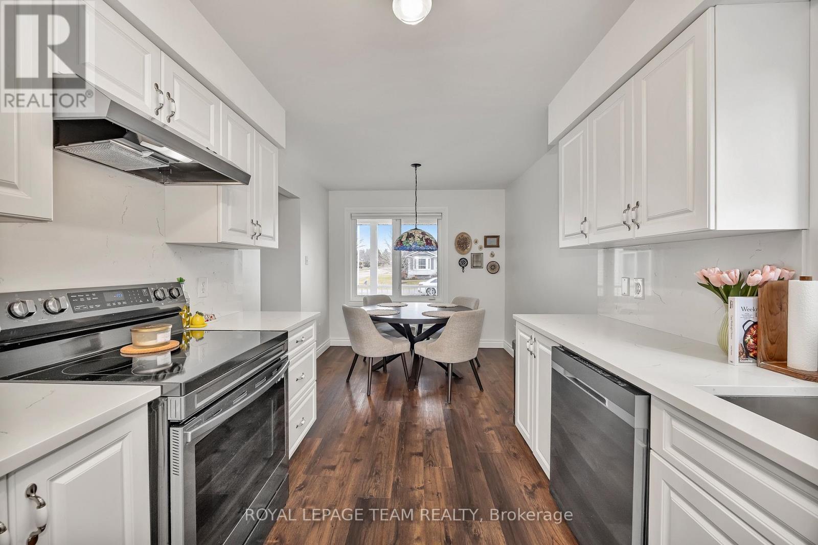 54 Haramis Drive, Renfrew, Ontario  K7V 4M8 - Photo 7 - X13005742